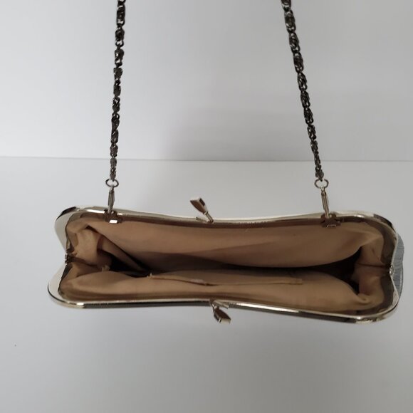 Beautiful Vintage Evening Clutch Bag Purse Silver Crimped Fabric Chain Strap - Picture 7 of 8